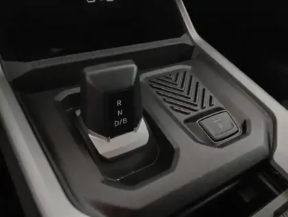 Photo 23 Dacia Bigster HYBRIDE Hybrid 155 Journey