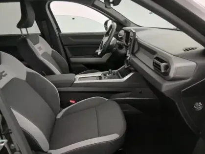 Photo 13 Dacia Bigster HYBRIDE Hybrid 155 Journey