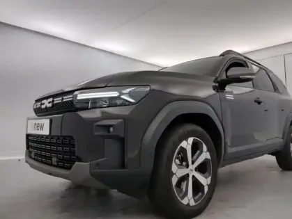 Photo 17 Dacia Bigster HYBRIDE Hybrid 155 Journey