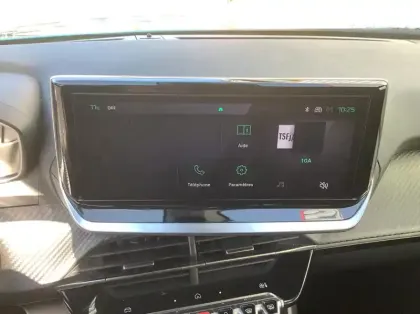 Photo 14 Peugeot 2008 Nouveau 100 S&S BVM6 Allure