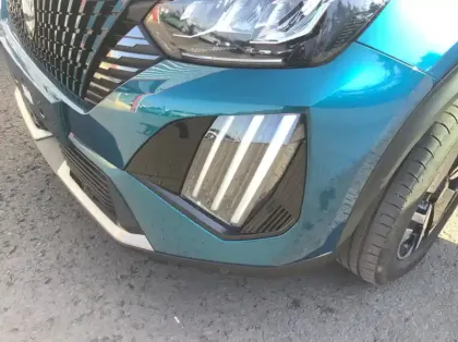 Photo 22 Peugeot 2008 Nouveau 100 S&S BVM6 Allure