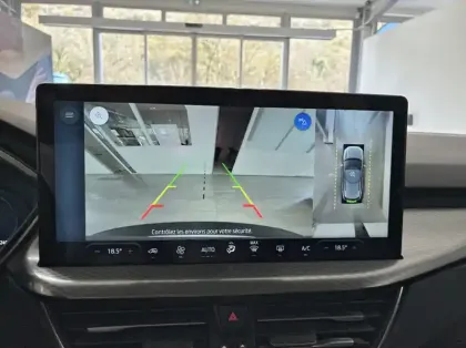 Photo 14 Ford Kuga 2.5 Duratec 180ch Hybrid FlexiFuel Titanium Business Powershift