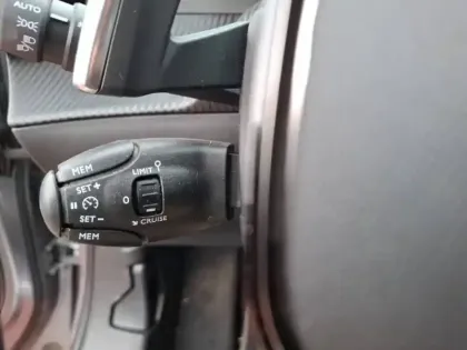 Photo 49 Peugeot 2008  PureTech 130 S&S EAT8