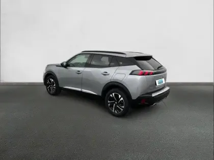 Photo 93 Peugeot 2008  PureTech 130 S&S EAT8