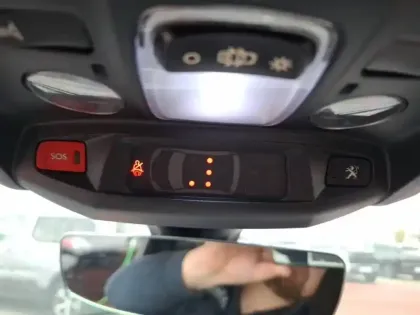 Photo 26 Peugeot 3008  Puretech 130ch S&S EAT8