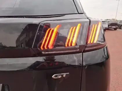 Photo 16 Peugeot 3008  Puretech 130ch S&S EAT8