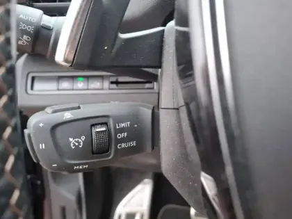 Photo 20 Peugeot 3008  Puretech 130ch S&S EAT8