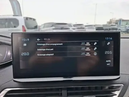 Photo 31 Peugeot 3008  Puretech 130ch S&S EAT8