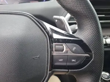 Photo 23 Peugeot 3008  Puretech 130ch S&S EAT8