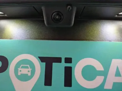 Photo 32 Peugeot 5008  Hybrid 136 e-DCS6