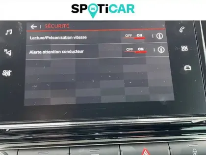 Photo 11 Citroën C3 Aircross  PureTech 110 S&S BVM6