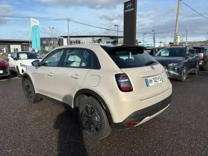 Photo 33 Fiat 600 e 156 ch 54 kWh