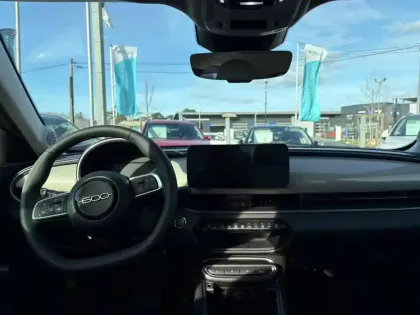 Photo 9 Fiat 600 e 156 ch 54 kWh