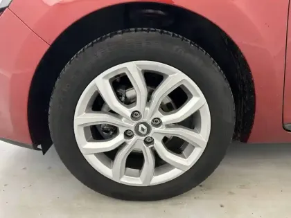 Photo 27 Renault Clio Gén. IV (B98) Ph2 Intens 5