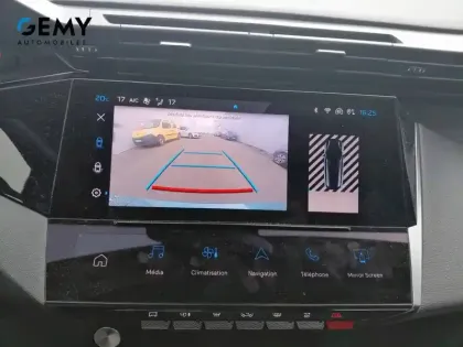 Photo 27 Peugeot 308  SW PHEV 180 e-EAT8