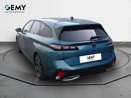 Photo 6 Peugeot 308  SW PHEV 180 e-EAT8