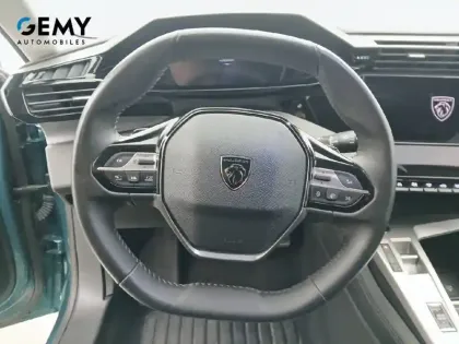 Photo 44 Peugeot 308  SW PHEV 180 e-EAT8