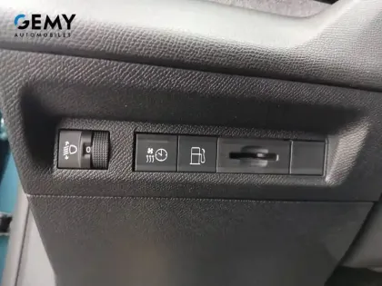 Photo 51 Peugeot 308  SW PHEV 180 e-EAT8