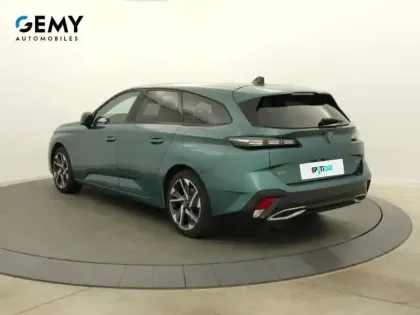 Photo 38 Peugeot 308  SW PHEV 180 e-EAT8