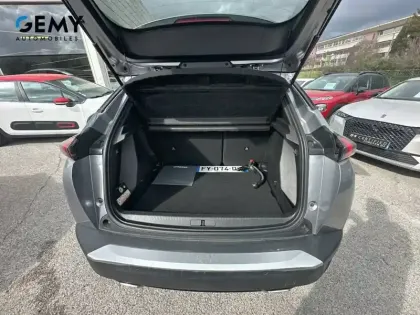 Photo 5 Peugeot 2008  PureTech 130 S&S BVM6