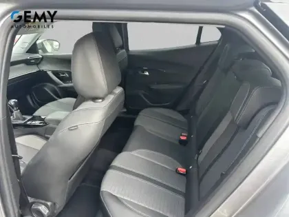 Photo 49 Peugeot 2008  PureTech 130 S&S BVM6