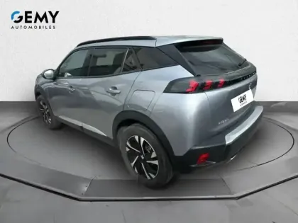 Photo 46 Peugeot 2008  PureTech 130 S&S BVM6