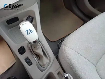 Photo 15 Renault Zoé Zoe Q90