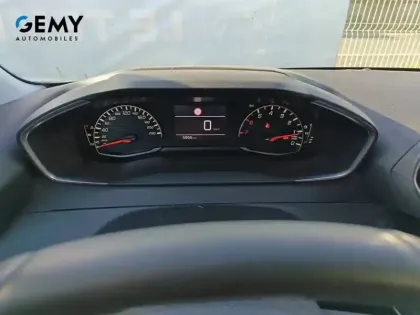 Photo 13 Peugeot 208  PureTech 75 S&S BVM5