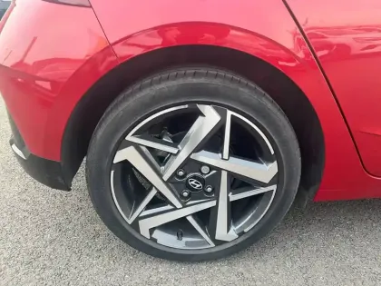 Photo 14 Hyundai I20  1.0 T-GDi 100 DCT-7 Hybrid 48V