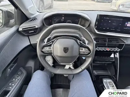 Photo 16 Peugeot 208  Hybrid 100 e-DCS6