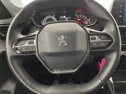 Photo 22 Peugeot 208 Gén. II Ph1 NG Style 5