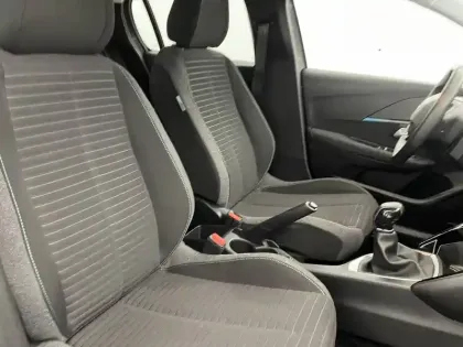 Photo 58 Peugeot 208  PureTech 75 S&S BVM5