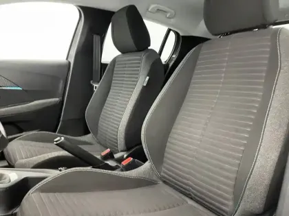 Photo 45 Peugeot 208  PureTech 75 S&S BVM5