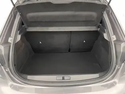 Photo 12 Peugeot 208 Gén. II Ph1 NG Style 5