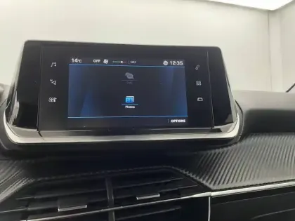 Photo 51 Peugeot 208  PureTech 75 S&S BVM5