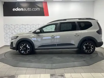 Photo 15 Dacia Jogger  Hybrid 155 7 pl