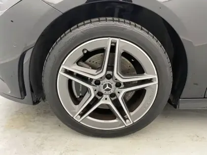 Photo 17 Mercedes CLA  Shooting Brake 250 e 8G-DCT