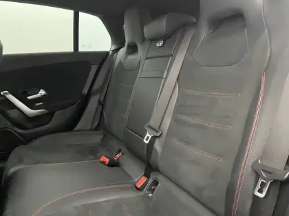 Photo 15 Mercedes CLA  Shooting Brake 250 e 8G-DCT