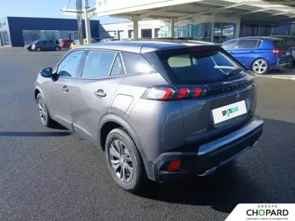 Photo 61 Peugeot 2008  PureTech 130 S&S BVM6