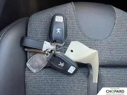 Photo 13 Peugeot 3008 Gén. II Ph1 Allure 5