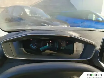 Photo 15 Peugeot 2008  Electrique 136 ch