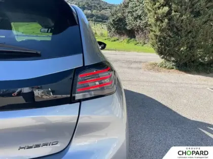 Photo 22 Peugeot 208  Hybrid 110 ch e-DCS6