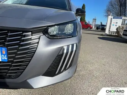 Photo 21 Peugeot 208  Hybrid 110 ch e-DCS6