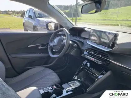 Photo 12 Peugeot 208  Hybrid 110 ch e-DCS6