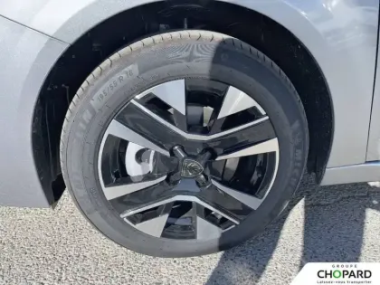 Photo 20 Peugeot 208  Hybrid 110 ch e-DCS6