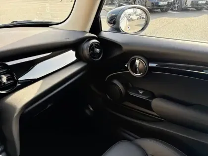 Photo 68 Mini Mini Hatch 3 Portes Cooper S 178 ch DKG7