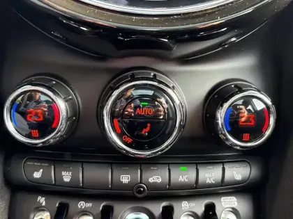 Photo 59 Mini Mini Hatch 3 Portes Cooper S 178 ch DKG7