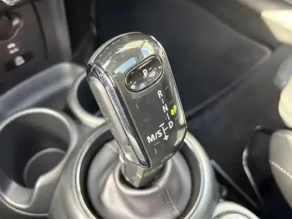 Photo 11 Mini Mini Hatch 3 Portes Cooper S 178 ch DKG7