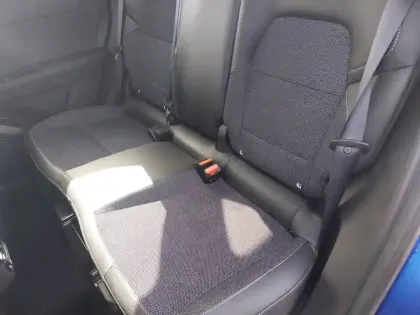 Photo 11 Renault Captur  mild hybrid 140