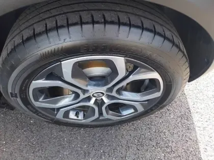 Photo 12 Renault Captur  mild hybrid 140